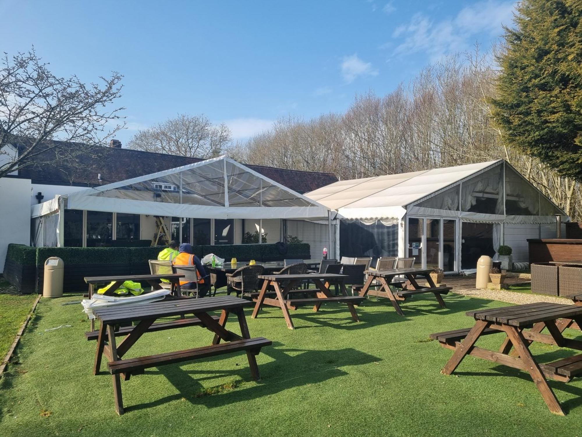 The Limes Country Lodge Hotel & Admiral Restaurant Solihull Exterior foto